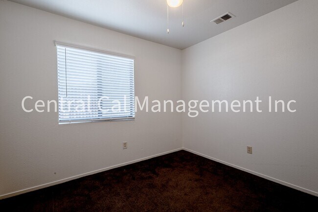 Building Photo - 8404 Laborough Dr
