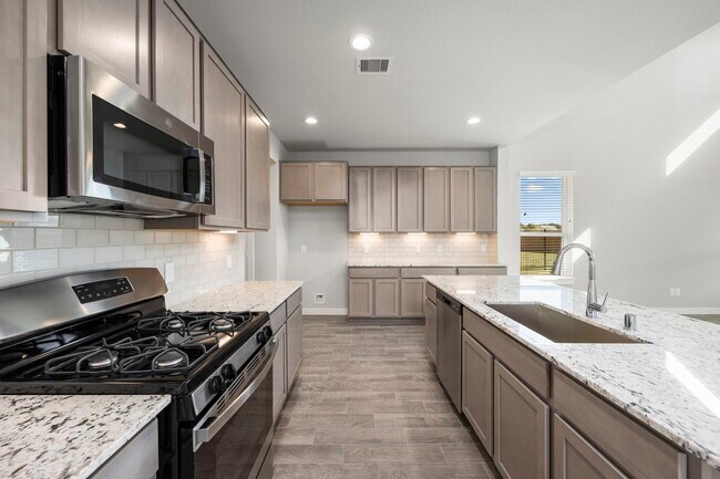 Building Photo - 32407 Hamilton Crest Dr