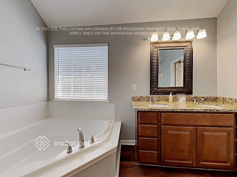 Building Photo - 8508 Ridgeline Ln