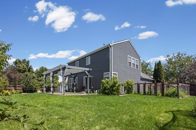 Building Photo - 5117 Woodmere Ct