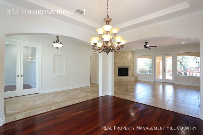 Building Photo - 315 Tulorosa Ridge