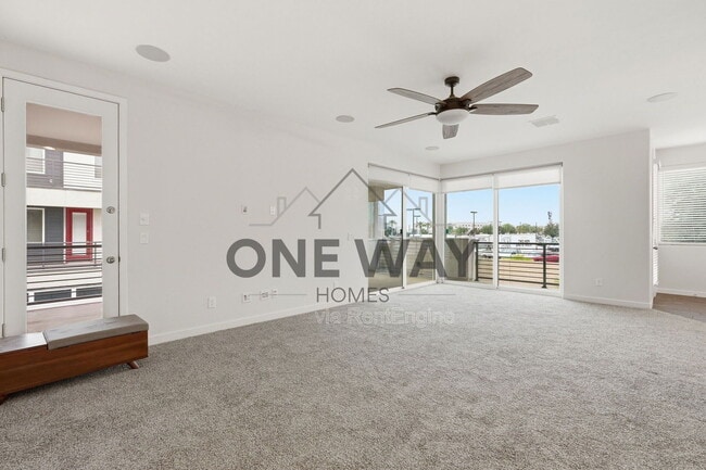 Building Photo - 1250 Abbey Ln