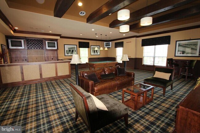 Building Photo - 12929 Centre Park Cir