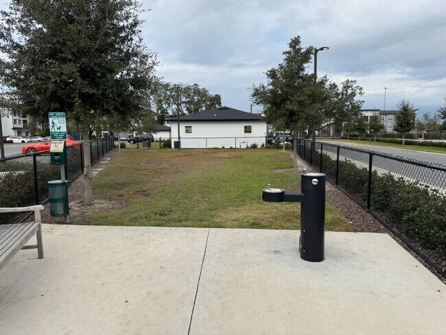 Building Photo - 12570 Windy Pointe Lp