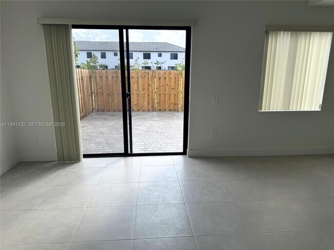 Building Photo - 18992 SW 344th Ter