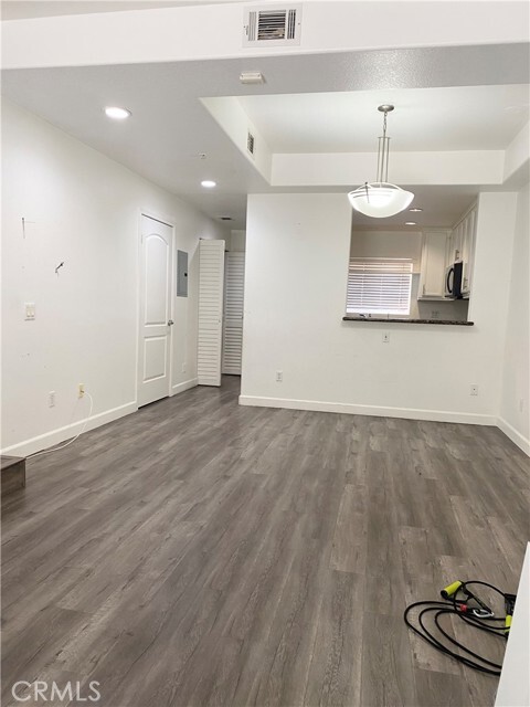 Building Photo - 532 Mariposa Ave