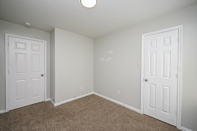 Building Photo - 3019 La Estancia Ln