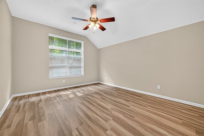 Building Photo - 17914 Logans Pine Dr