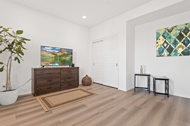 Building Photo - 9548 Greenley Pl