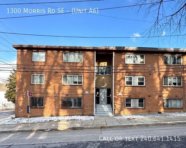 Building Photo - 1300 Morris Rd SE
