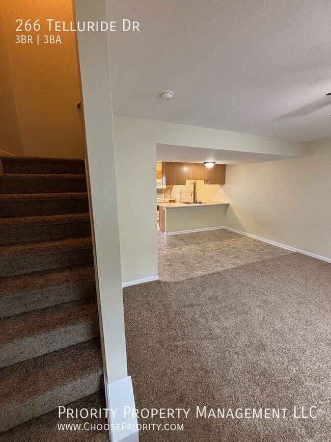 Building Photo - 266 Telluride Drive