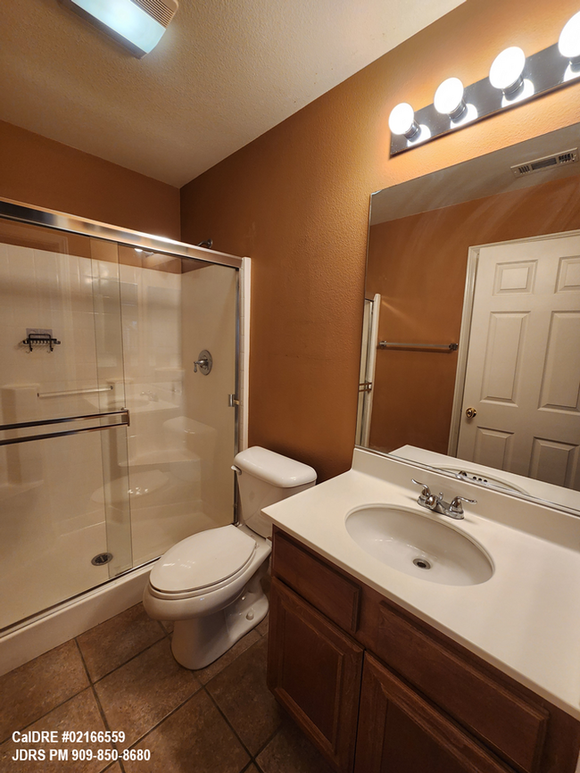 Building Photo - Rancho Cucamonga 4 Bedroom Home