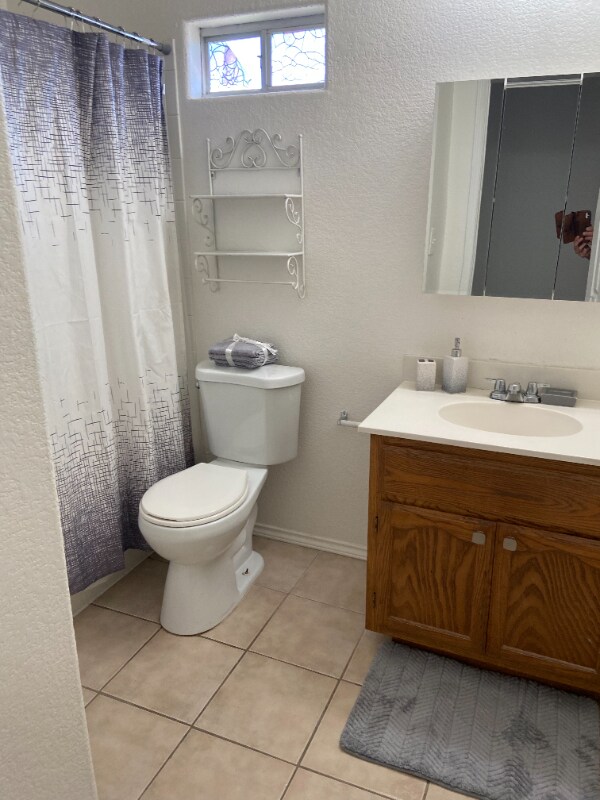 Building Photo - 2404 Thomas St