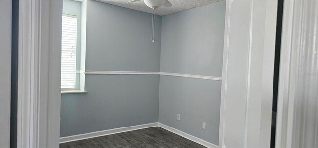 Building Photo - 14321 Mandolin Dr