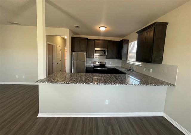 Building Photo - 8605 Ellis Dr