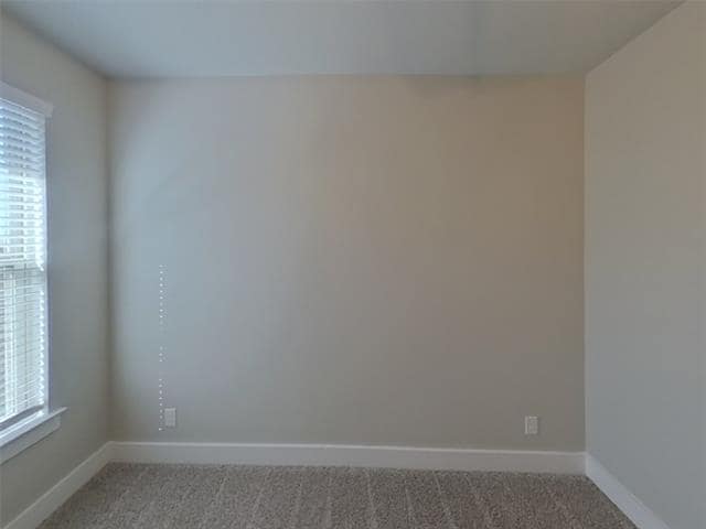 Building Photo - 10381 Ft Ewell Trl