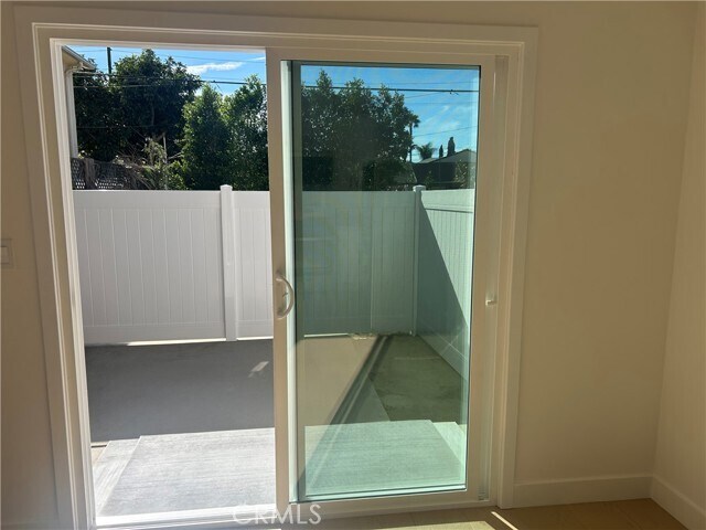 Building Photo - 11052 Emelita St