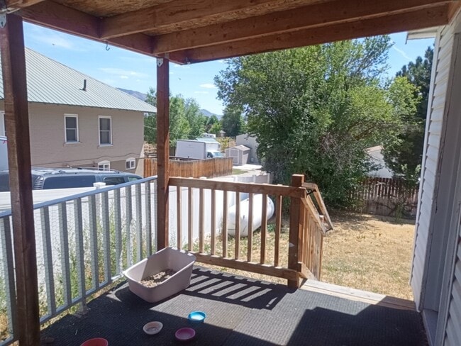 Building Photo - 381 4th N St