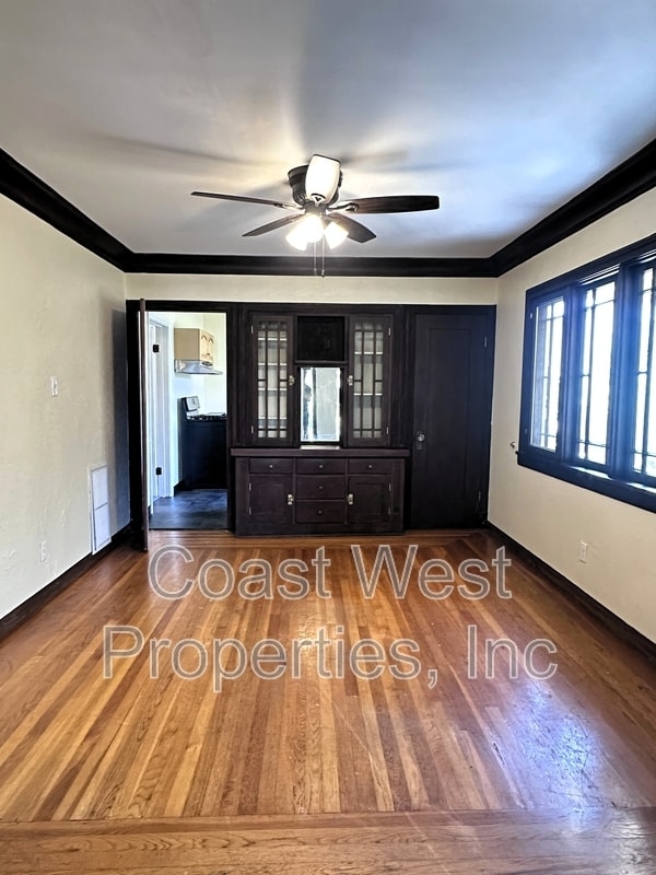 Building Photo - 3761 Herman Ave