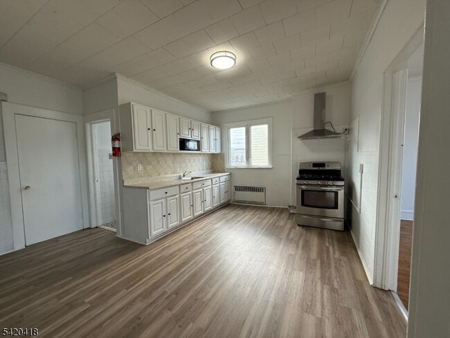 Building Photo - 234 Christine St