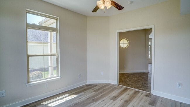 Building Photo - 1440 Hatterdale Farm Rd