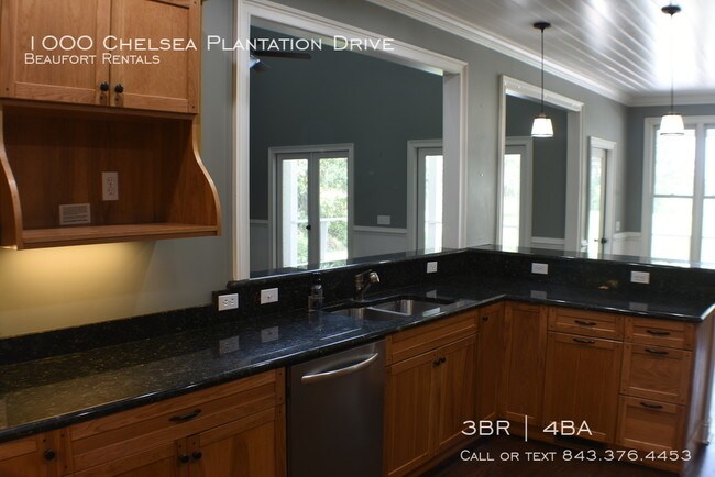 Building Photo - 1000 Chelsea Plantation Drive