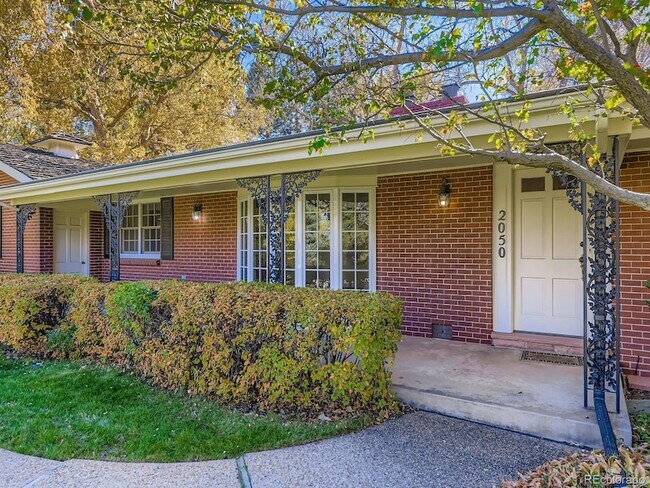 Building Photo - 2050 Cherryville Rd