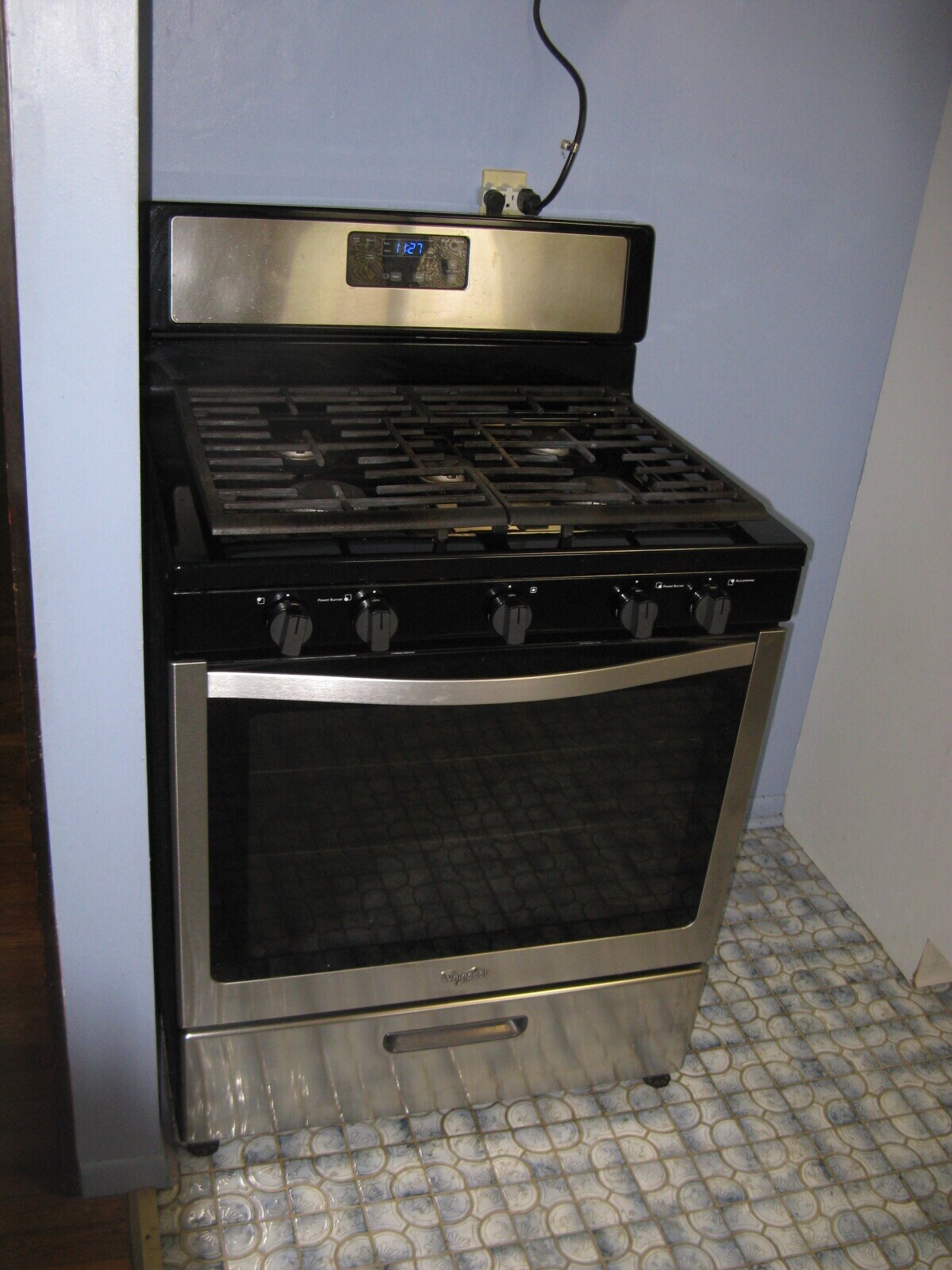 Stainless Steel Gas Range - 3718 N 700 W
