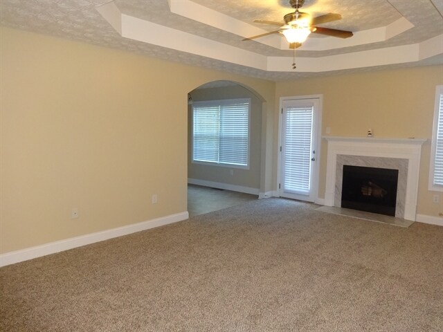 Building Photo - 718 Nottingham Dr