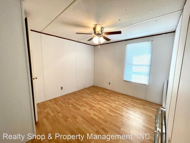 Building Photo - 3 br, 2 bath House - 109 Dogwood Lane