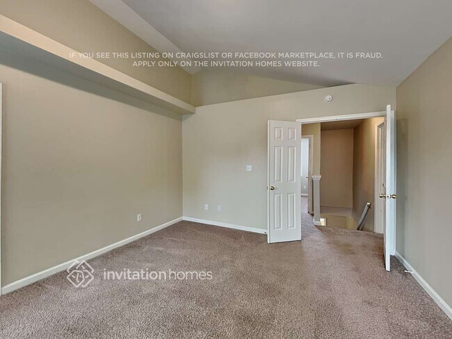 Building Photo - 1004 Shady Ln