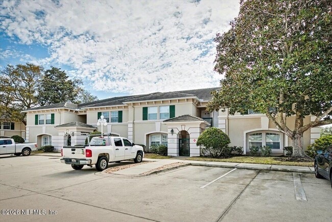 Building Photo - 100 Bermuda Bay Cir