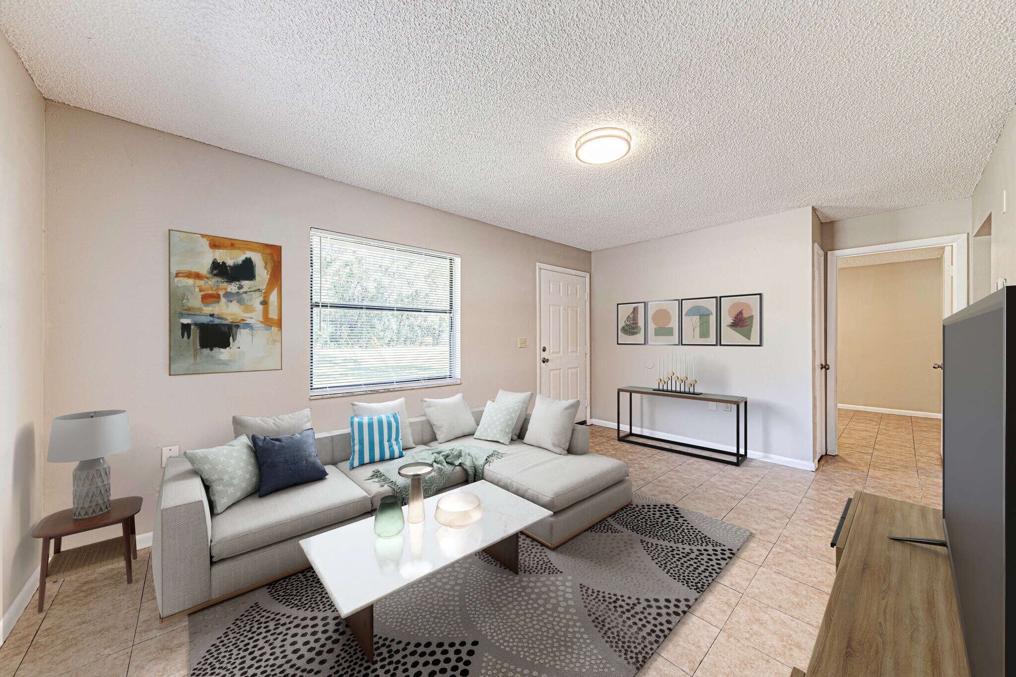 Building Photo - 415 NE 11th Ave