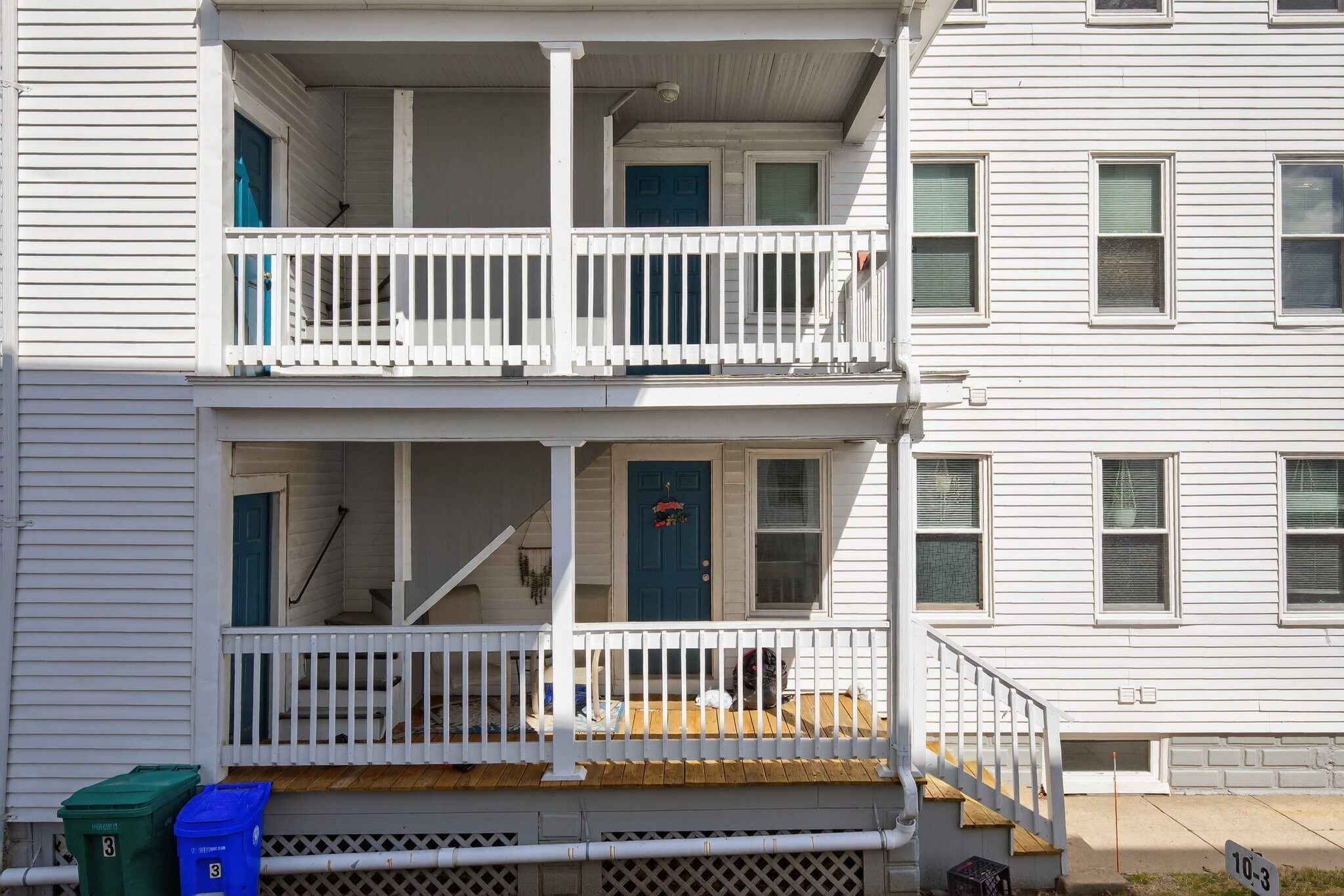 Building Photo - 187 County St