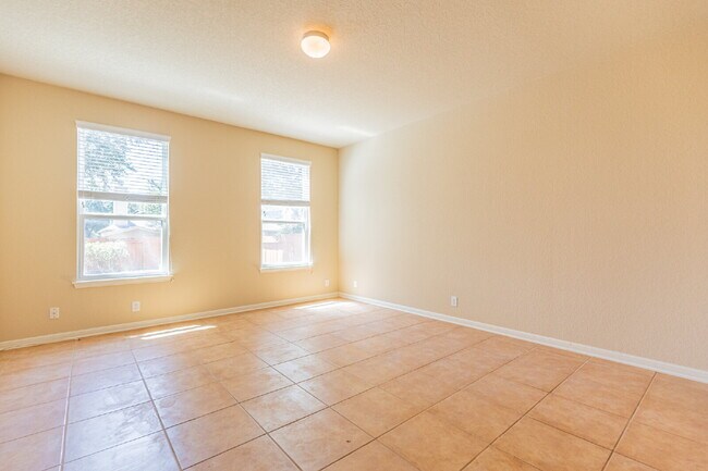 Building Photo - 8922 Weimer Forest