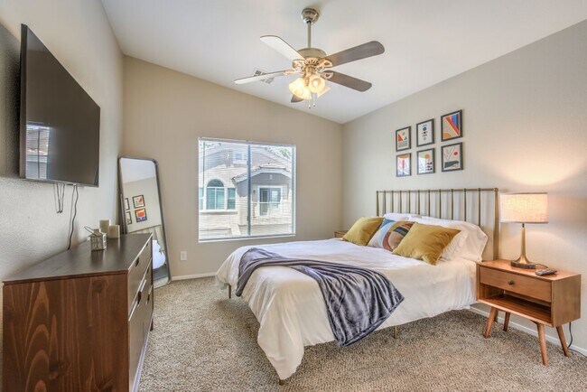 Building Photo - 1587 Rusty Ridge Ln