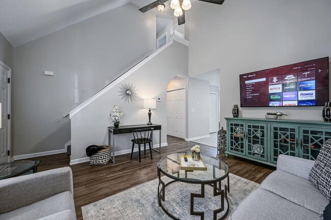 Building Photo - 29 Middleton Ct