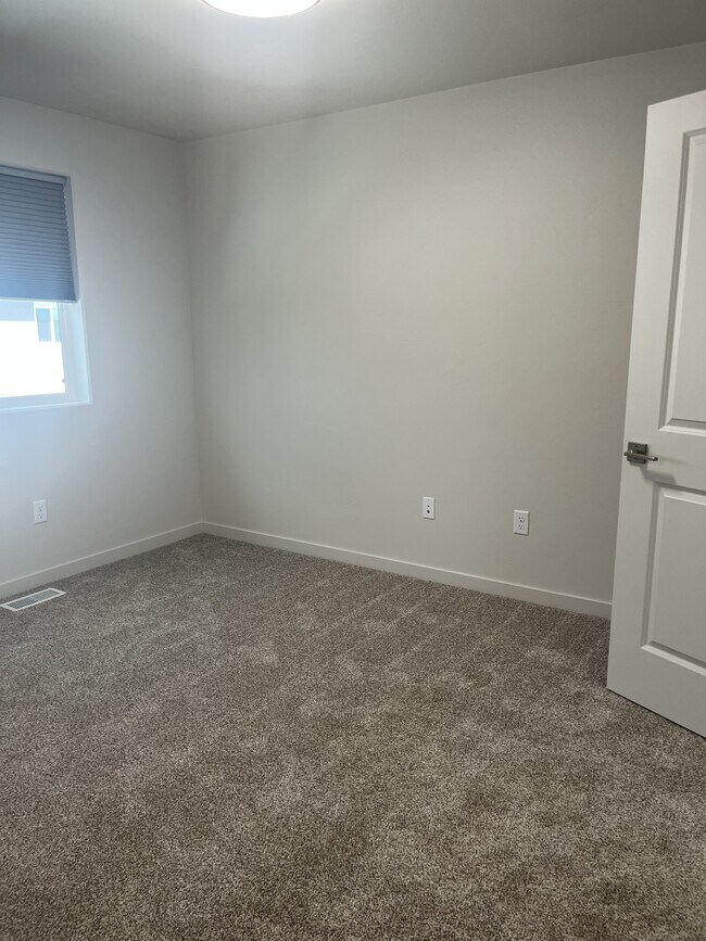 Building Photo - 2778 Caspian Wy