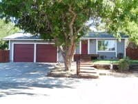 Building Photo - 1325 Williams Cir