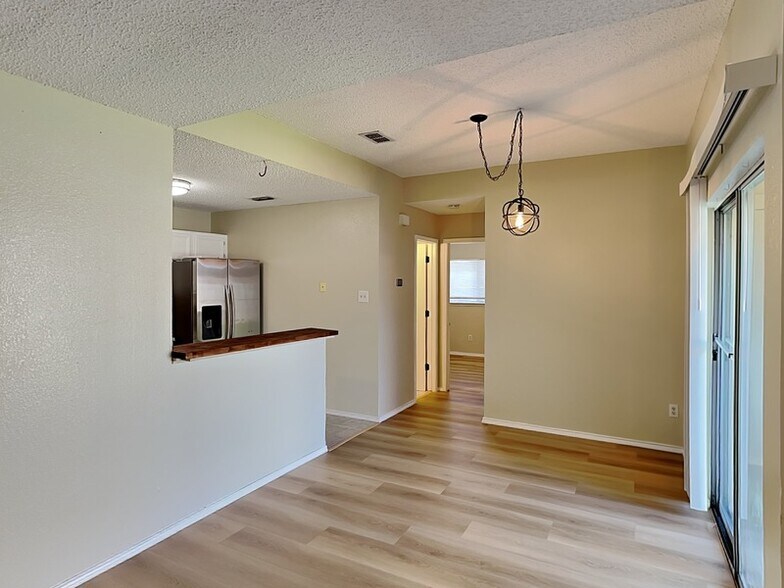 Building Photo - 4513 Ebbtide Ct