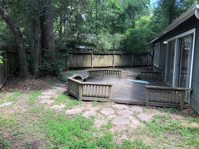 Building Photo - 1915 N Red Cedar Cir