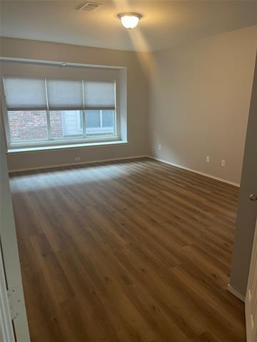 Building Photo - 9300 Hunter Chase Dr
