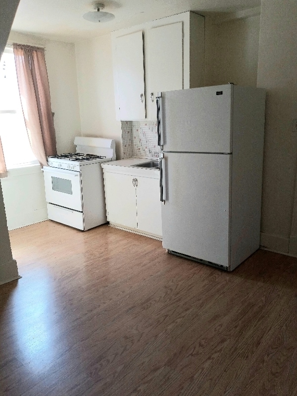 Building Photo - 1631 Claremont Ave