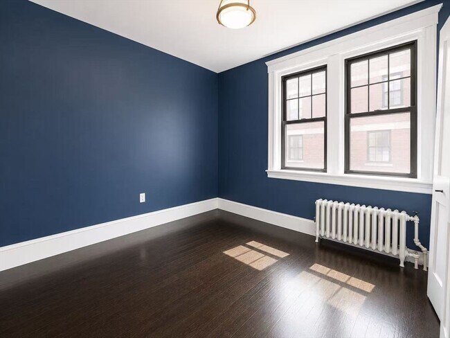 Building Photo - 1999 Commonwealth Ave