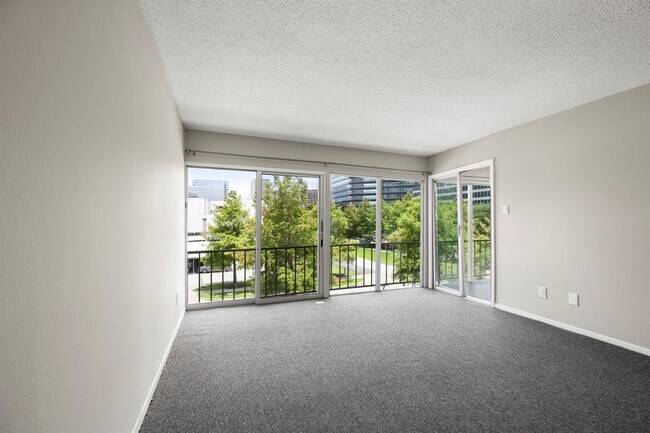Building Photo - 5050 Ambassador Way