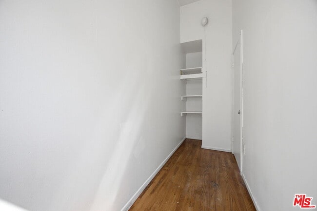 Building Photo - 4841 W 18th St