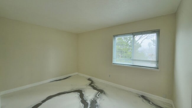 Building Photo - 4 Bedroom | 2.5 Bathroom | Single Family Home in Rosemont Available Now