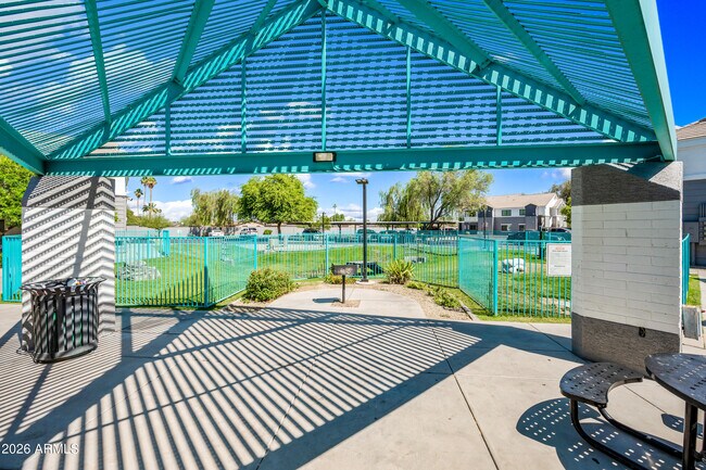 Building Photo - 3065 N 67th Ave