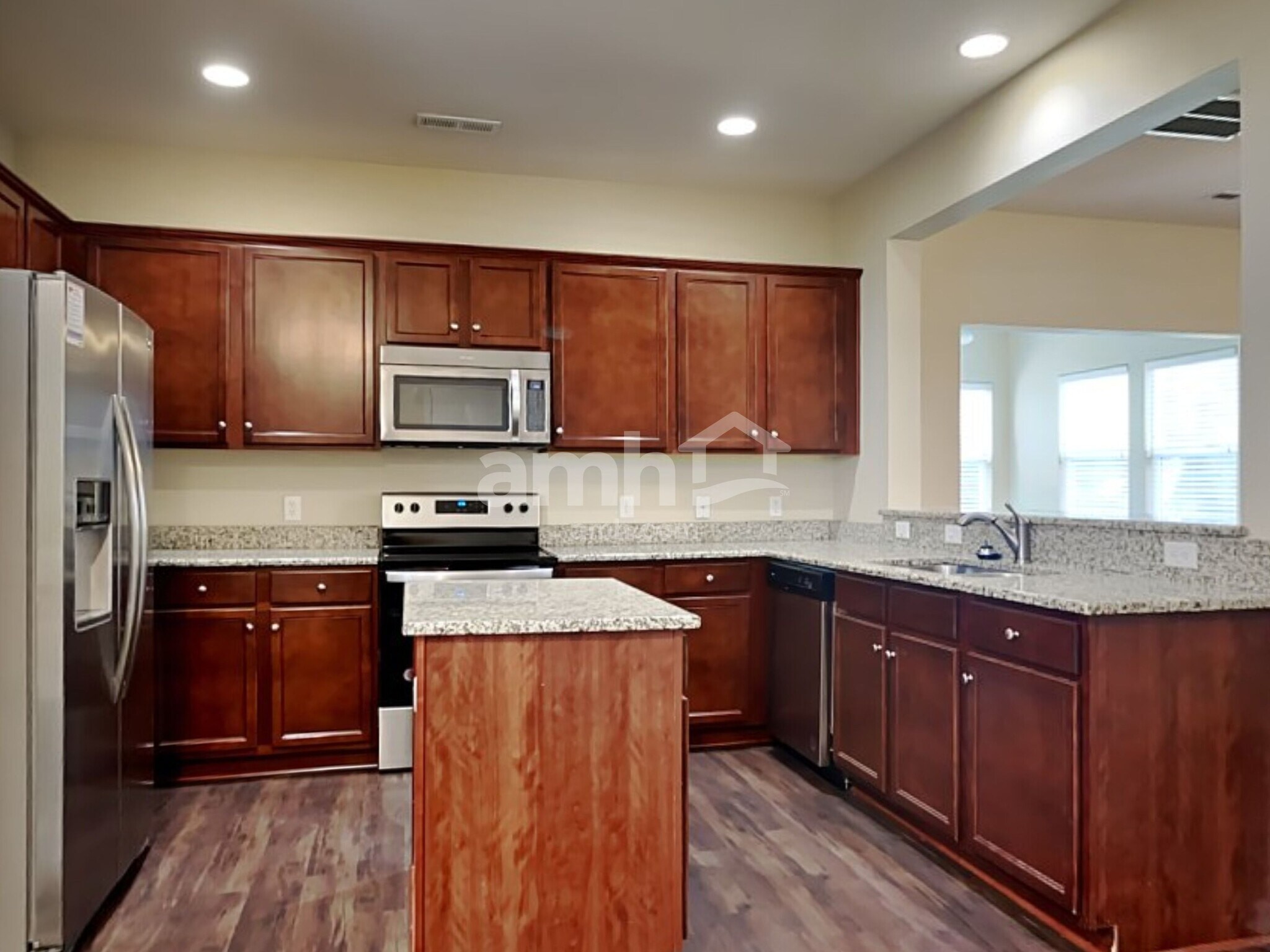 Building Photo - 251 Old Carolina Dr