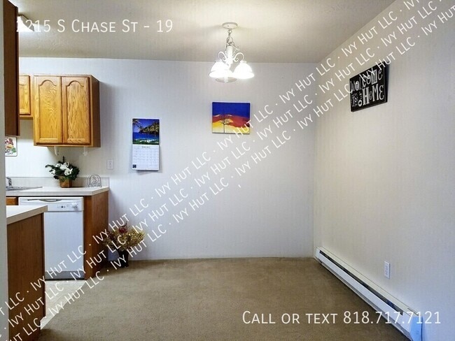 Building Photo - 2215 S Chase St